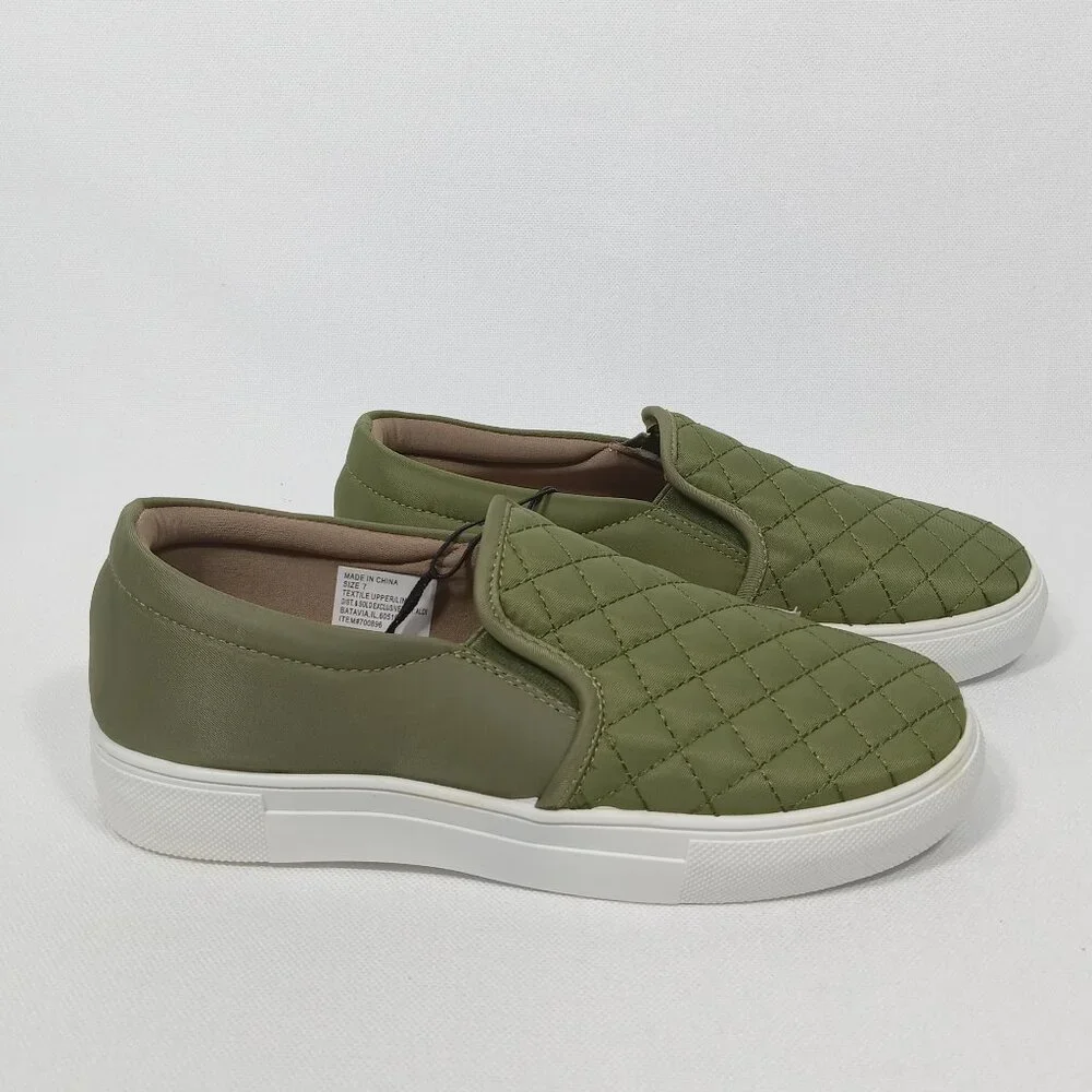 SERRA Women's Quilted Memory Foam Green Slip On Loafer Size 7 *NWT